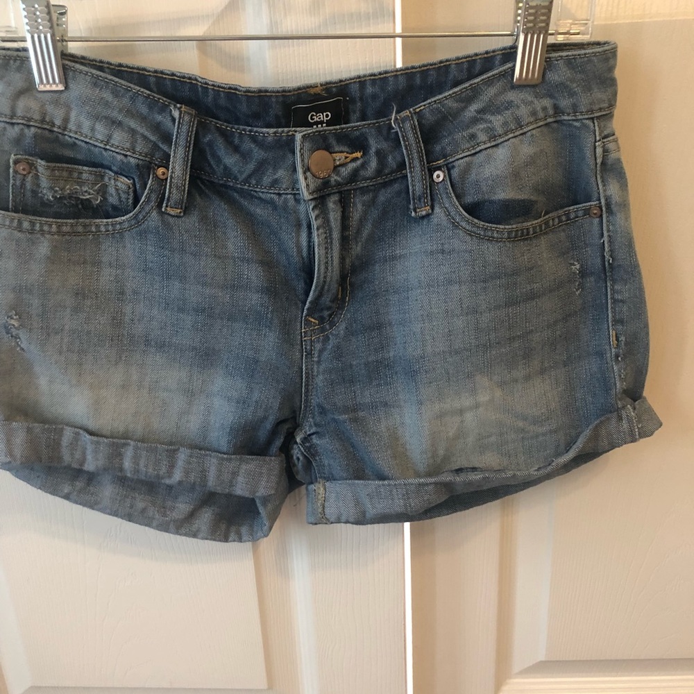 Light Wash Gap Shorts
